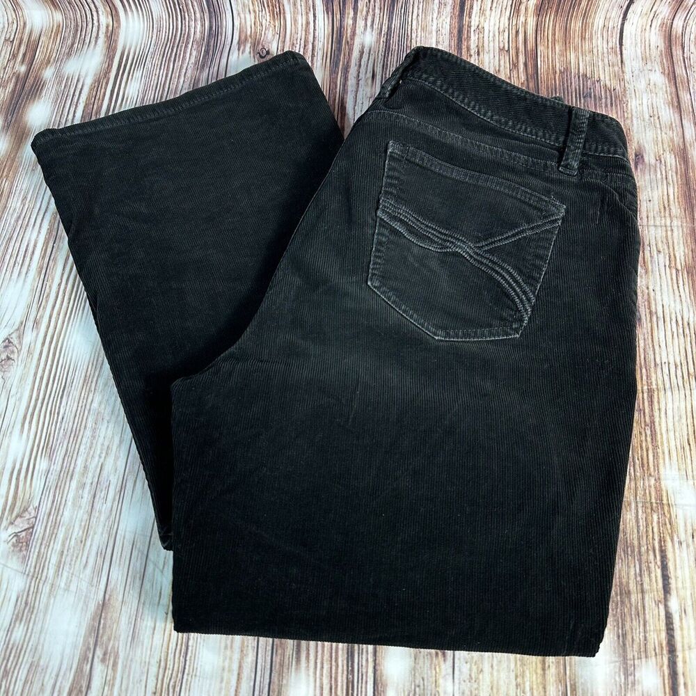 Eddie Bauer Size 8 Black Boot Cut Mid Rise Corduroy Pants Slacks Trouser 28x30.5